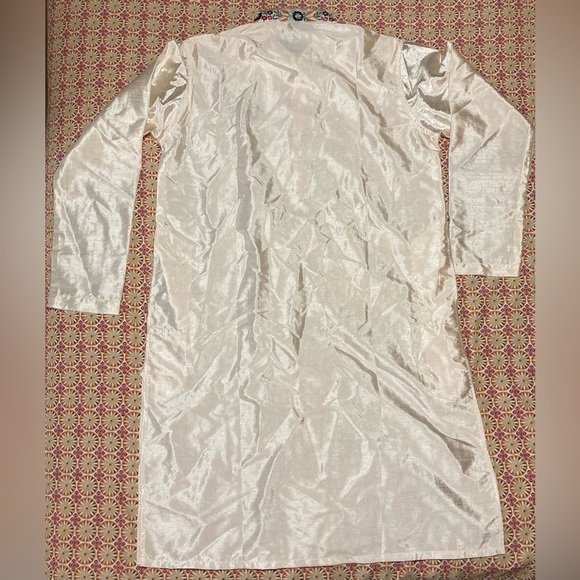 Hilo Design Men’s Embroidered Kurta | Pale Peach with Elephant Embroidery - Picture 4 of 16